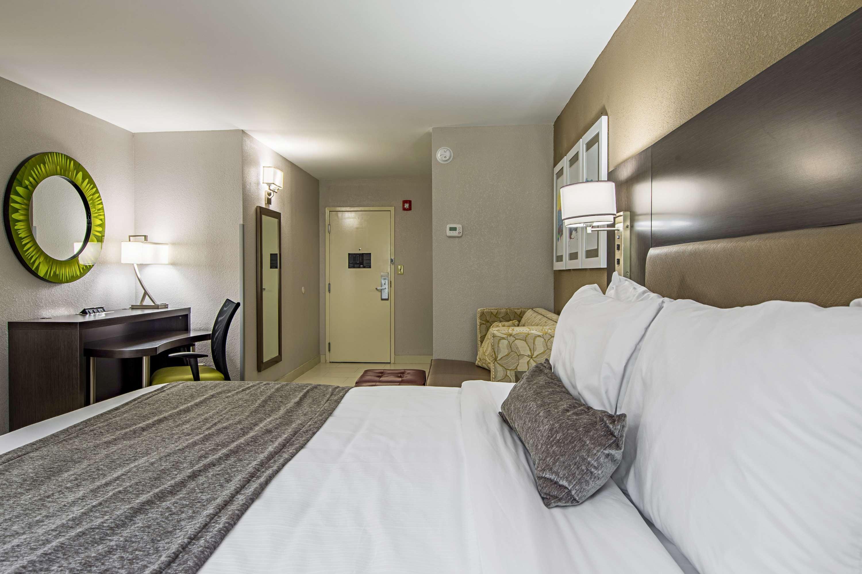Best Western Plus Clemson Hotel & Conference Center Zewnętrze zdjęcie